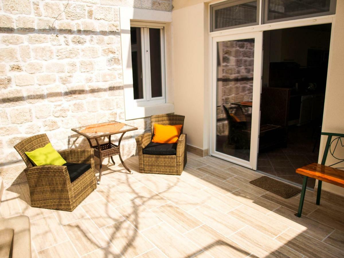 House Nataniel In Omis Near Sea Lejlighed Eksteriør billede