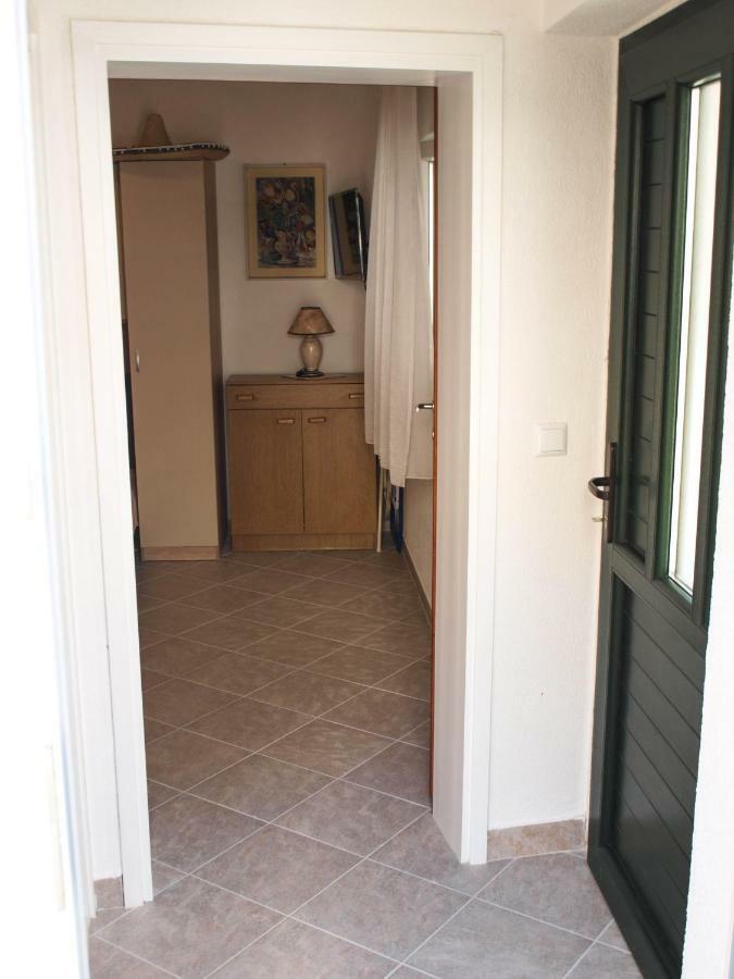 House Nataniel In Omis Near Sea Lejlighed Eksteriør billede