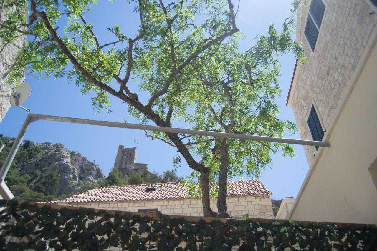 House Nataniel In Omis Near Sea Lejlighed Eksteriør billede